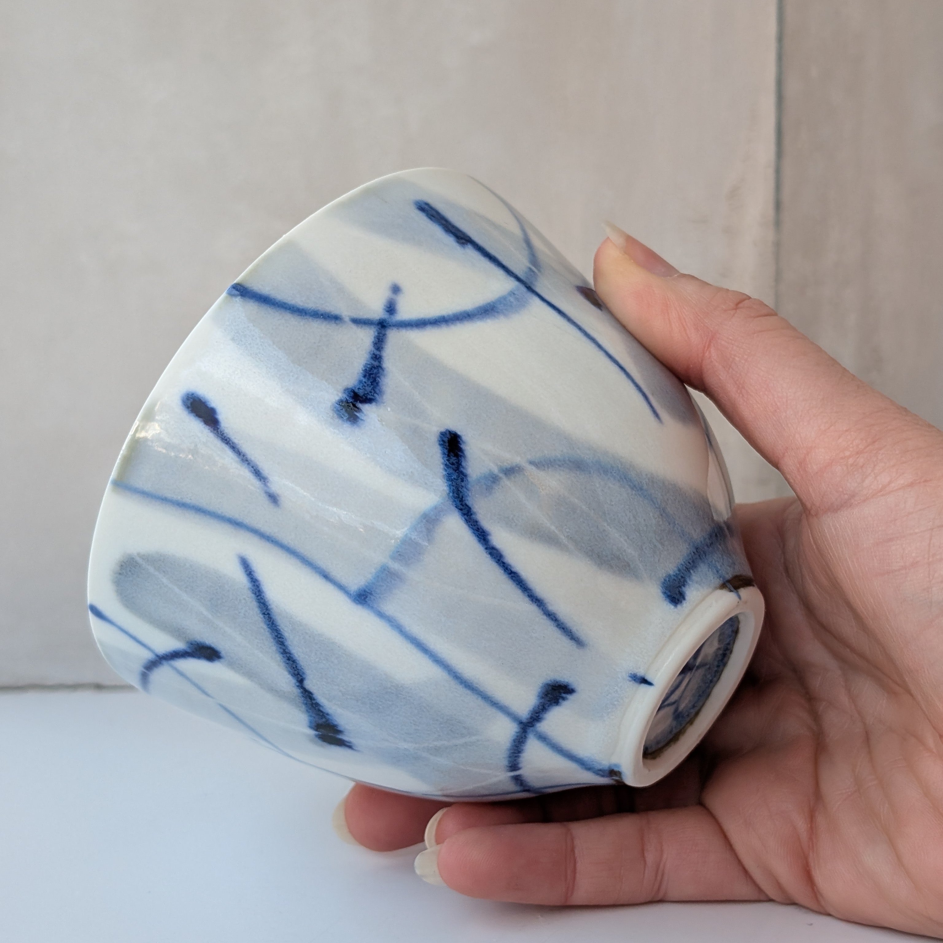Small porcelain pot #2