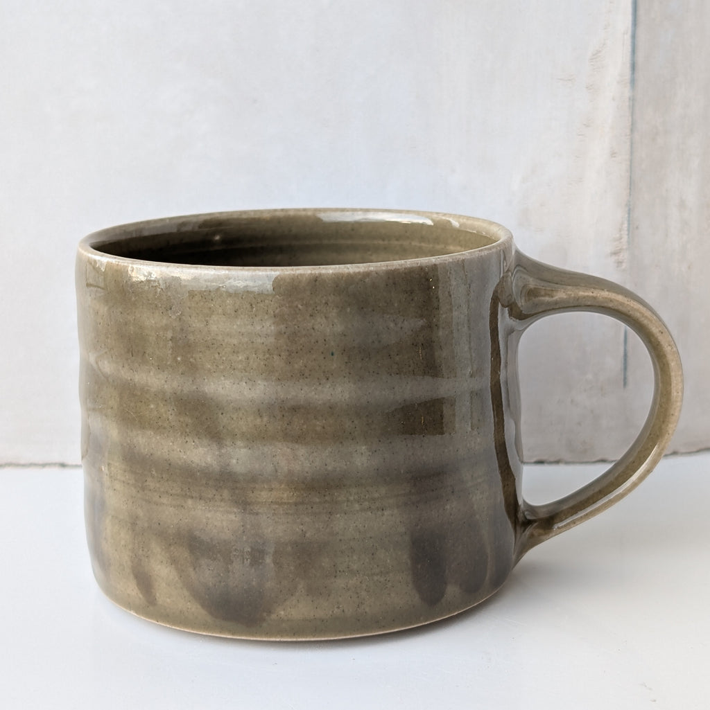 Medium Stoneware Mug - moss green